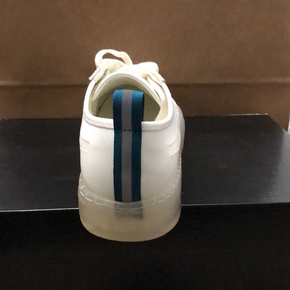 Dkny men Aaron sizes 7, 9 - Picture 3 of 4